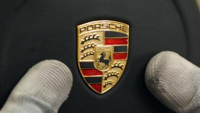 Bild: Bernd Weißbrod/dpa
Porsche ruft Panamera und Cayenne in die Werkstätten zurück.