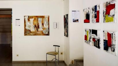 Bild: Thomas Dobler
Ganz unterschiedliche Künstler aus dem Raum Schwandorf stellen derzeit in verschiedenen leerstehenden Ladenlokalen aus. Am 2. Juli kommen abends ab 18 Uhr alle in dem ehemaligen Geschäft "Insider" an der Neubäckergasse zusammen (unser Bild), wo im Mai der erste Kurzzeitgalerie-Abend stattgefunden hat. Nun folgt der zweite.