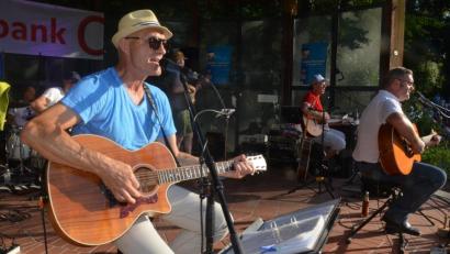 Bild: Kunz
"Austria 7" begeistern bei der Sommerserenade im Max-Reger-Park.
