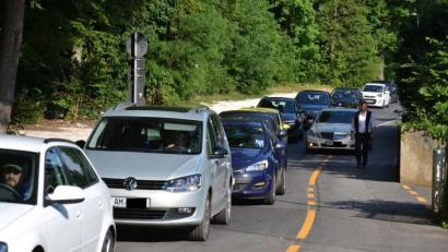 Bild: tk
Zehntausende werden wieder das Amberger Bergfest besuchen. Entsprechend groß wird auch das Verkehrsaufkommen sein.