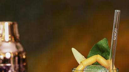 Bild: Schott
Glastrinkhalme sind schon länger auf dem Markt (nicht selten gefertigt aus Schott-Glas). Jetzt steigt der Rohrglas-Riese aus Mitterteich selbst ein und bietet „Schott Straws“ an.