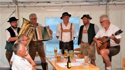 Bild: fdl
Allen Mitwirkenden an der ersten Ehenfelder ist die Freude am Musizieren anzumerken.