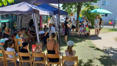 Bild: Kunz
Der Kindergarten Lorenz-Werthmann feiert ein tolles Sommerfest.