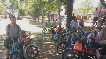 Bild: edo
Rund 60 Kleinkrafträder - darunter auch seltene Fabrikate - kommen zum ersten Mofa- und Mopedtreffen nach Oberbibrach.