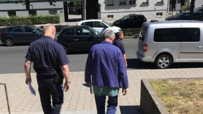 Bild: ca
Jahrgang 1950. Seit Donnerstag muss sich ein 69-jähriger Angeklagter vor dem Landgericht Weiden wegen Handels mit Betäubungsmitteln in nicht geringer Menge verantworten.