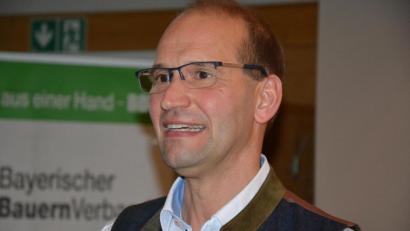 Bild: jr
Die Freien Wähler wollen Ely Eibisch als Landratskandidaten nominieren.