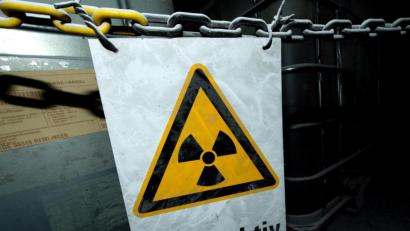 Bild: Sebastian Gollnow/dpa
Wo wird radioaktives Material zukünftig gelagert? Die Suche nach einem Atom-Endlager wird intensiviert.