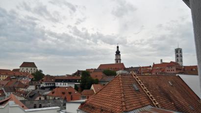 Bild: Andreas Royer
Von der Terrasse überblickt man die Dächer der Altstadt.
