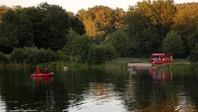 Bild: Alexander Auer
Einsatz am Badeweiher bei Schwetzendorf.