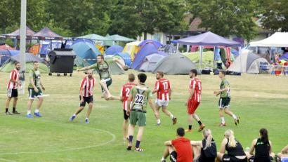 Bild: Ziegler
Keine Zelte, kein Handball: Das Festival auf der Wiese des TV Amberg entfällt in diesem Jahr.