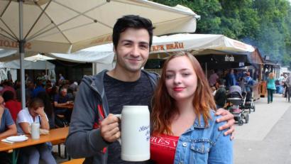 Bild: Evi Wagner
Hoch den Krug! Tausende Besucher strömten zum traditionellen Amberger Bergfest.