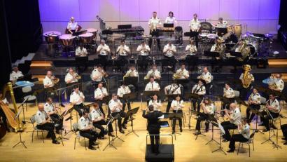 Bild: Kunz
Das Polizeiorchester Bayern unter Leitung von Daniele Giovannini begeisterte in der Max-Reger-Halle mit Filmmusik.