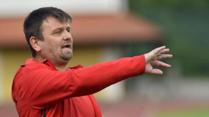Bild: A. Schwarzmeier
Die SV Grafenwöhr stellt sich der Herausforderung Landesliga. Trainer Roland Lang traut seiner Mannschaft den Klassenerhalt zu.