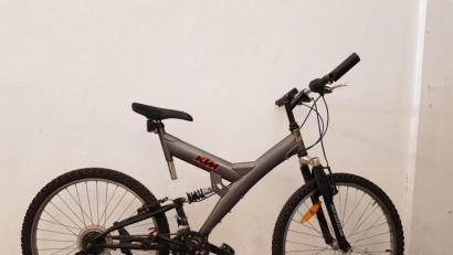 Bild: piam
Die Polizei geht davon aus, dass dieses Rad der Marke KTM gestohlen wurde.