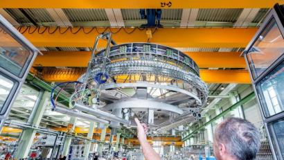 Bild: Kiefer/exb
Die Krones AG aus Neutraubling senkt ihre Ertragsprognose für 2019.