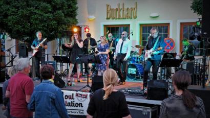 Bild: twi
Die zehnköpfige Band "Soulstation No. 10" konnte das Publikum begeistern.