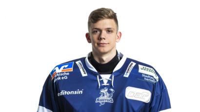 Bild: Toelle Studios
Jonas Neffin spielt in der kommenden Oberliga-Saison für die Blue Devils Weiden. Der 19-jährige Goalie kommt per Förderlizenz vom DEL-Club Iserlohn Roosters.
