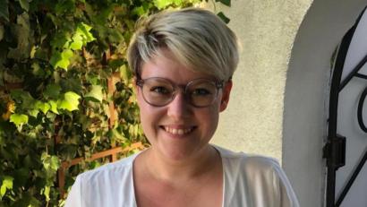 Bild:  Katharina Hackl
Die Bürgermeister-Kandidatin der Kümmersbrucker SPD, Lisa Hartinger.