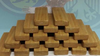 Bild: exb/Landeskriminalamt Baden-Württemberg
Heroin in großer Menge (im Bild aus einer Sicherstellung von 21 Kilo in Baden-Württemberg) war 2015 in Weiden erwartet worden. Hintergrund war ein „Scheinkauf“ des Zolls.