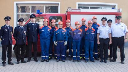 Bild: exb
Die Truppe der Jugendfeuerwehr Hohenthan bei der Jugendleistungsprüfung.