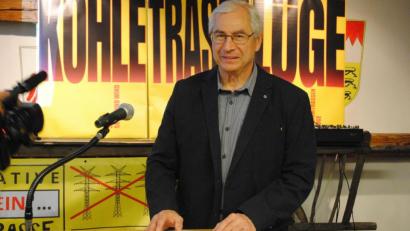 Bild: rg
BI-Mann Josef Langgärtner kritisiert das Verfahren zum Süd-Ost-Link als nicht transparent.