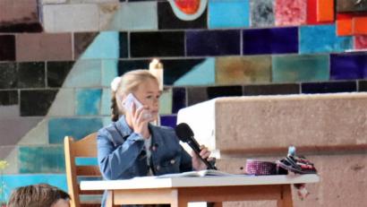 Bild: myd
Die Kinder gestalten den Familiengottesdienst und stellen dabei die Nächstenliebe in den Mittelpunkt.