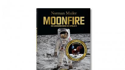 „Moonfire“ von Norman Mailer mit unveröffentlichten Fotos der Mondlandung. Foto: Taschen Verlag