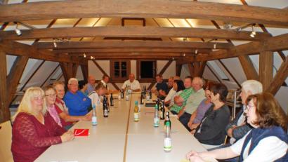 Bild: enz
Im Sengerhof fanden die Vorbereitungen für den Besuch der Partnergemeinde Vál/Ungarn statt