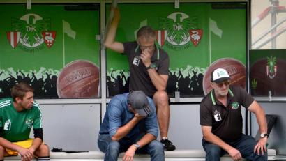 Bild: ref
Trainer Dominik Haußner mag gar nicht mehr hinschauen.