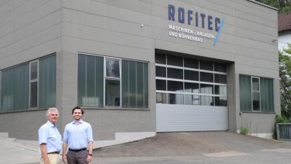 Bild: prh
Unternehmenschef Dr. Wolfgang Baumann (links) hat das Zepter in Störnstein an seinen Sohn Dr. Matthias Baumann (rechts) übergeben.