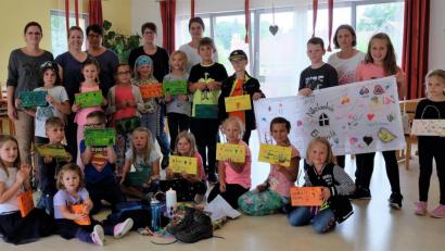 Bild: wlr
Die Kinder kommen gerne zu den angebotenen Veranstaltungen der Nikolauskids. Die Betreuerinnen freuen sich, wenn es den Mädchen und Jungs gefallen hat.