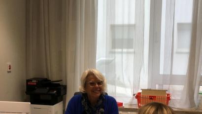 Bild: Zimmek/exb 
Ulrike Zimmek ist eine der Hebammen, die Frauen bei der Ambulanten Hebammensprechstunde weiterhilft.