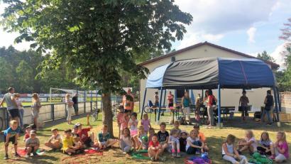 Bild: wlr
Die „Fitten Kids“ des Schuljahres 2018/19 bei der Siegerehrung des Such-Puzzle-Spiels.