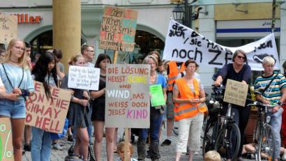 Bild: Stephan Huber
Die "Fridays-for-Future"-Bewegung treibt derzeit die Politik vor sich her. Die Amberger SPD beantragte deshalb die Schaffung eines neuen Ausschusses für Klima und Umwelt - allerdings vergebens.