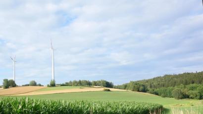 Bild: fjo
Der Waidhauserr Marktrat ebnete einem Investor aus Grassau am Chiemsee den Weg, seine Sonnenstromanlage im oberpfälzer Grenzland verwirklichen zu können.