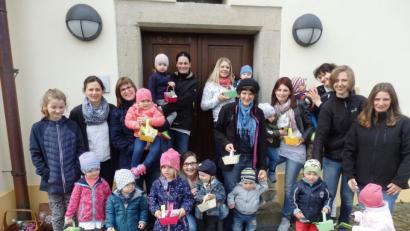 Bild: hir
Für die Eltern-Kind-Gruppen der Kolpingsfamilie Pfreimd werden Leiterinnen gesucht, die sich für diese interessante Aufgabe qualifizieren lassen. Interessenten wenden sich dazu an den Vorsitzenden Georg Hirmer.
