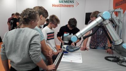 Bild: jzk
Beim Mint-Erlebnistag bei Siemens-Healthineers konnten die Achtklässler zeigen, was sie drauf haben.