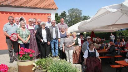 Bild: wro
Höhepunkt beim Fest an der Anna-Kapelle waren die Ehrungen langjähriger Mitglieder.
