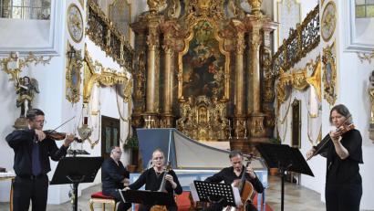 Bild: Petra Hartl
Barocke Concerti und Sonaten auf Originalinstrumenten präsentierte das Kammerorchester Sinfonietta in Amberg.