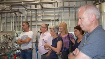 Bild: bö
Beeindruckt zeigten sich die Landkreisbürgermeister in Berchtesgaden bei ihrem Rundgang durch die Brauerei „Unser Bürgerbräu“, die heuer ihr 525-jähriges Bestehen feiert.