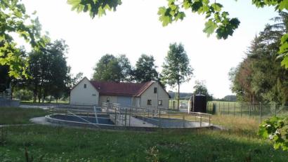 Bild: br
Auch heuer sind im Haushalt des Abwasserzweckverbands Schlammersdorf-Vorbach verschiedene Investitionen und Instandhaltungsmaßnahmen in der Kläranlage eingeplant.