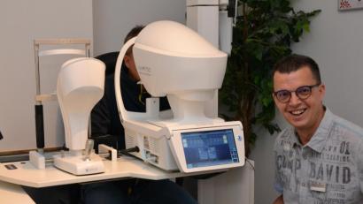 Bild: pz
Augenoptiker Matthias Wolfsegger.