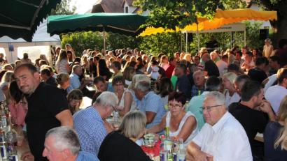 Bild: kro
Zahlreiche Besucher verzeichnete das Wondreber Weinfest.