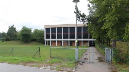 Bild: ral
Auf dem Platz neben der Mittelschule Schmidgaden entsteht der neue Kindergarten.