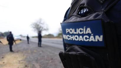 Bild: ---
Polizisten bei einem Einsatz an einer Hauptstraße in Uruapan in Mexiko. Foto: Sicherheitsamt Michoacan