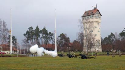 Bild: mor
Das Paradefeld vor dem Wasserturm in Grafenwöhr.