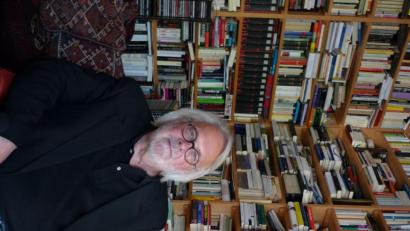 Bild: Bernhard Setzwein
Der Schriftsteller Gerhard Roth in seiner Wiener Wohnung.