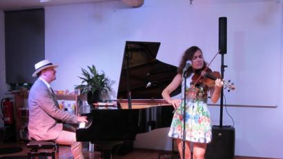 Bild: aks
Jan & Cleo verlagerten New Orleans in die Oberpfalz.