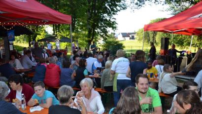 Bild: gi
Das Kurparkfest des OWV war wieder ein großer Erfolg trotz des nicht gerade einladenden Wetters zu Beginn.