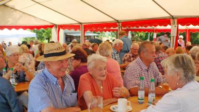 Bild: enz
Das Turmfest erwies sich bei strahlendem Sonnenschein wieder als Besuchermagnet.